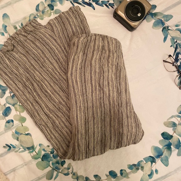 Hem & Thread pants - Picture 4 of 4